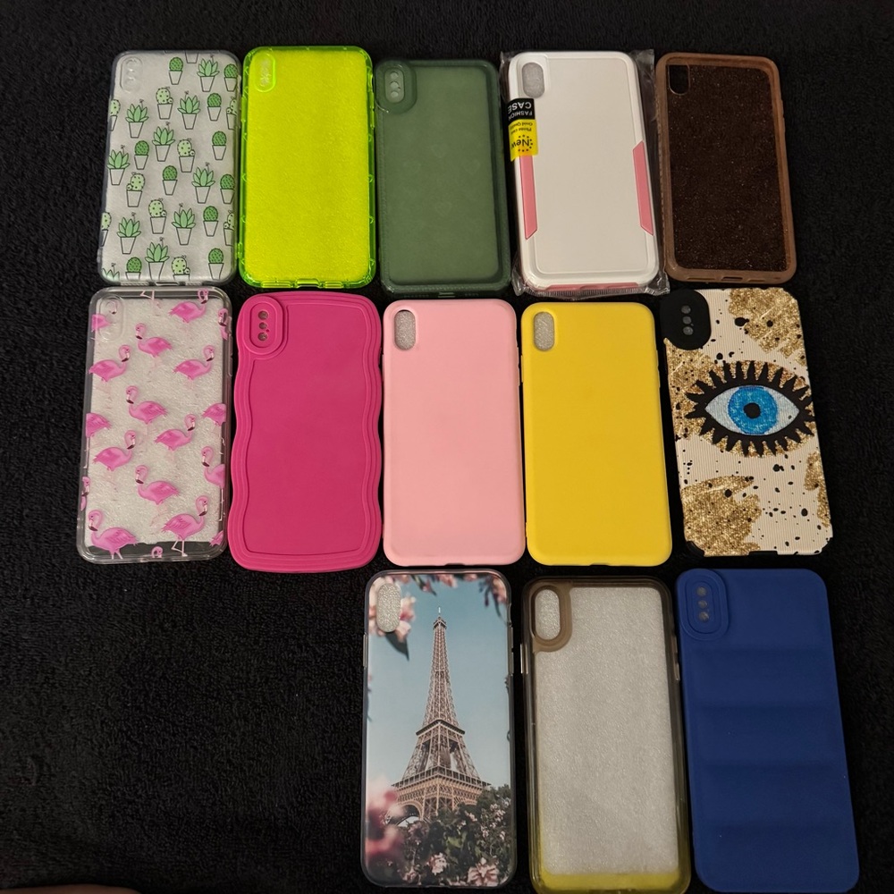 XS MAX iPHONE ASSORTED CASES